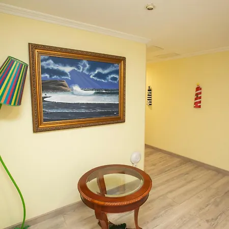 Payro Hotel 2*