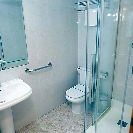 Payro Hotel 2*