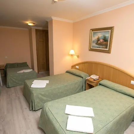 Hotel Payro 2*