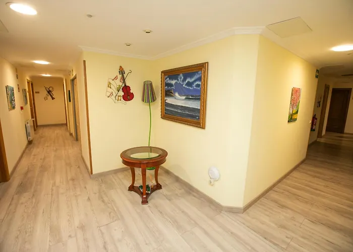 Отель Payro Мильядоиро